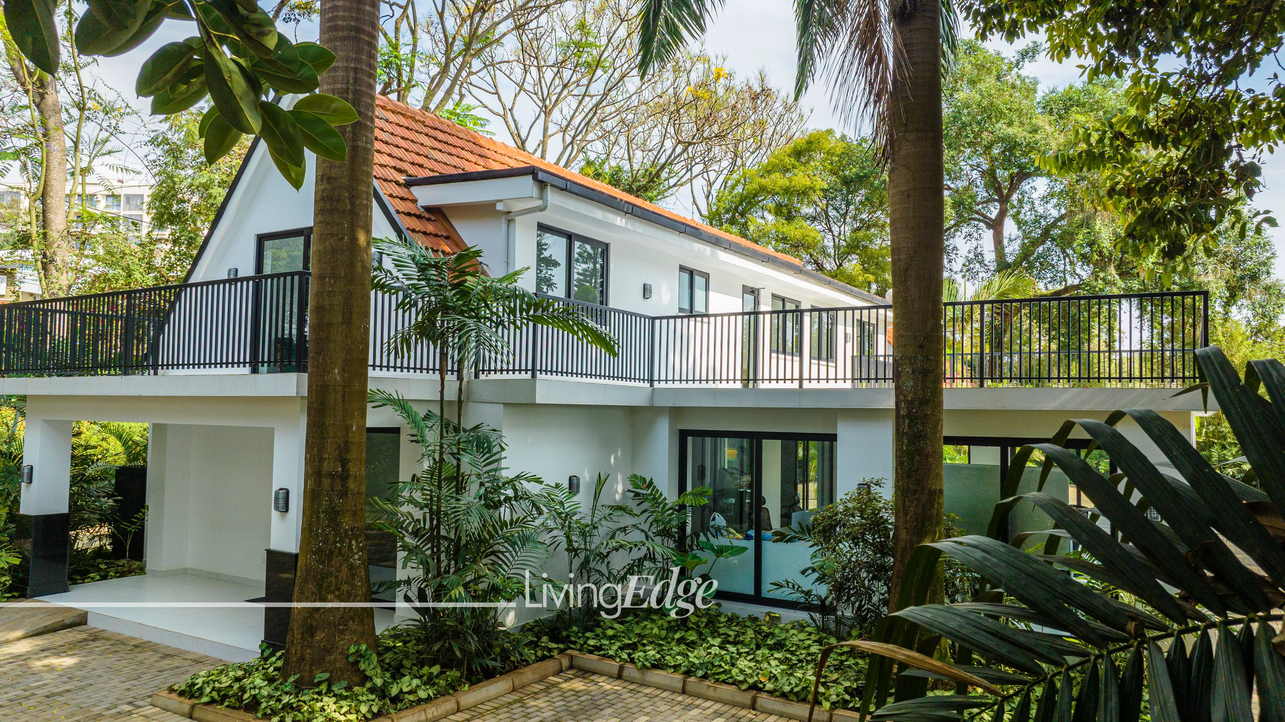 Living Edge Works