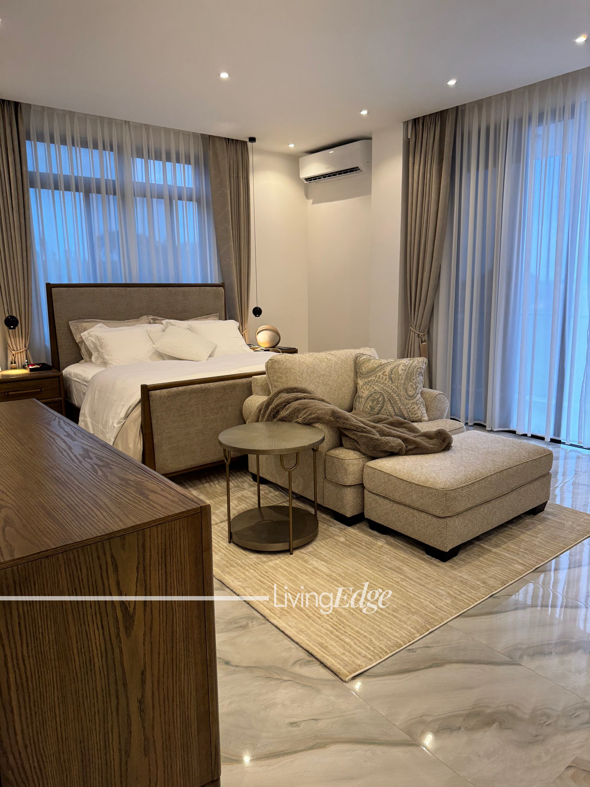 Modern Luxury Interior Suite